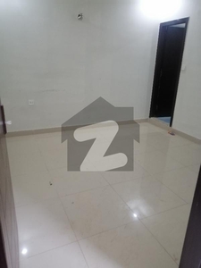 Sharing spce available in a Room on rent in gulberg greens islamabad Gulberg Business Center