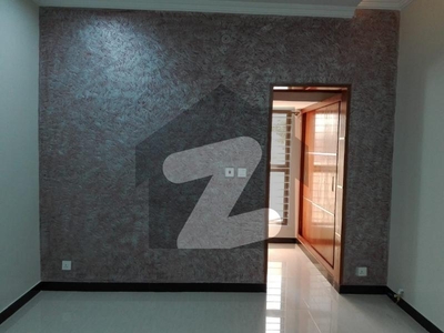 Spacious Lower Portion Is Available In E-11 For rent E-11