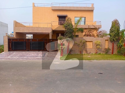 Tariq Garden 1 Kanal Owner Build House For Sale At Prime Location All Utilities Connections Are Available Tariq Gardens