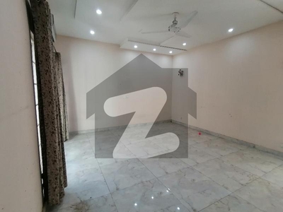 Upper Portion For Rent In Shalimar Colony Shalimar Colony