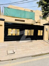 1 KANAL FULLY FURNISHED UPPER PORTION AVAILABLE FOR RENT IN JOHAR TOWN LAHORE Johar Town