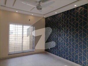 10 MARLA HOUSE AVAILABLE FOR RENT IN BAHRIA TOWN TIPU SULTAN BLOCK Bahria Town Tipu Sultan Block