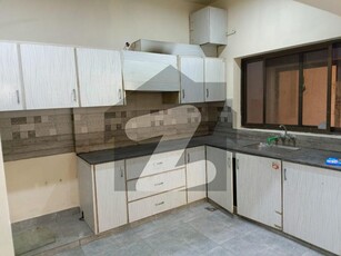 10 MARLA LOWER PORTION AVAILABLE FOR RENT IN WAPDA TOWN - BLOCK E2 Wapda Town Phase 1 Block E2