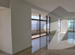 4000 Sq Ft Super Luxurious Exclusive Brand New Penthouse 3 Master Bedrooms Full Sea View Top Class Deal Looking Best Client Emaar Crescent Bay