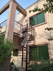 5 Marla Upper Floor For Rent Khayaban-e-Amin Block E