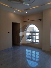 9 Marla Like Brand New Upper Portion For Rent Bahria Town , Rawalpindi Bahria Town Phase 8 Abu Bakar Block