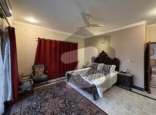 Full Furnished 3 Beds 1 Kanal Upper Portion Prime Location For Rent In DHA Phase 5 Lahore. DHA Phase 5