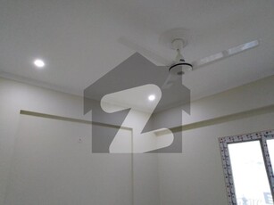 Ideal Prime Location Flat In Karachi Available For Rs. 46000 Bukhari Commercial Area