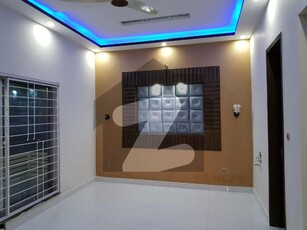 Like New 10 Marla House For Rent In Gulbahar Block Sector C Bahria Town Lahore Bahria Town Sector C