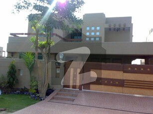 Near Masjid Chowk H Block Commercial Market 1 Kanal Luxury Ultra Modern Bungalow Available For Rent DHA Phase 1