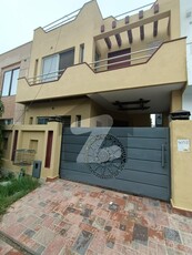 Near Packages Mall Luxury 5 Marla Ultra Modern House Available For Rent DHA Phase 3