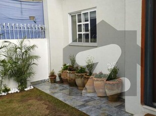 Upper Portion 1 Kanal Modern House For Rent In DHA Phase 5 Block-B Lahore. DHA Phase 5 Block B