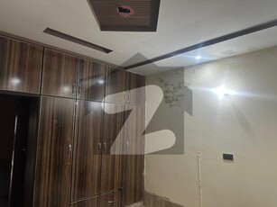 beautiful Rooms for bechulars Johar Town Phase 1 Block D