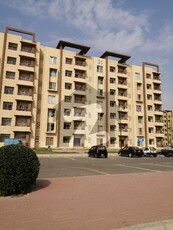 Park Facing 3BED Ultra Luxury Apartment Available for sale - 2250sq ft Bahria Town Precinct 19
