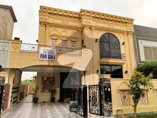 TEN MARLA BEAUTIFUL HOUSE VERY HOT LOCATION FOR SALE IN DHA RAHBER 11 SECTOR 1 DHA 11 Rahbar Phase 1