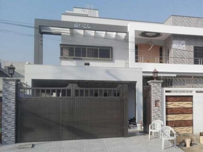 7 Bedroom House For Sale In Model Town Multan