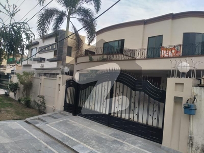 1 Kanal Beautiful House Available For Rent In Blok Z Phase 3 - Dha Defence DHA Phase 3 Block Z