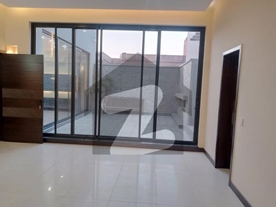 1 KANAL FULLY LUXURY UPPER PORTION AVAILABLE FOR RENT IN DHA PHASE 2 DHA Phase 1
