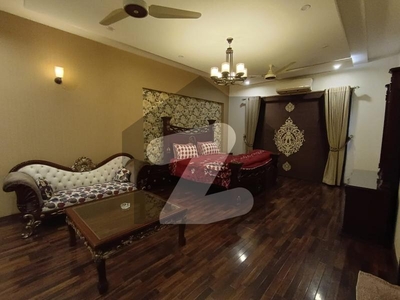 1 KANAL MODREN HOUSE AVAILABLE FOR RENT IN DHA PHASE 1 BLOCK- M LAHORE. DHA Phase 1 Block M