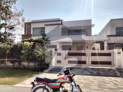 1 Kanal Slightly Used Owner Built Luxury Bungalow At Very Hot Location Is Available For Rent In DHA Phase 5 Block-K Lahore DHA Phase 5 Block K