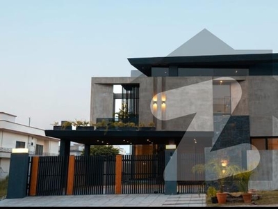 1 Kanal Super Luxury Designers' House Available For Sale On Prime Location DHA Defence Phase 2