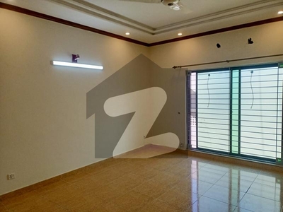 1 kanal top location Upper Portion for rent only 95000 in dha phase 4 DHA Phase 4 Block CC