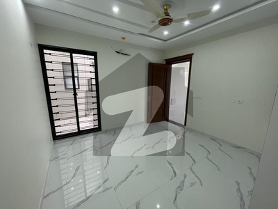 1 Kanal Upper Portion Of Bungalow Available For Rent In DHA Phase 7 Lahore. DHA Phase 7