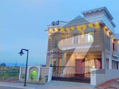 10 Marla Beautiful Spanish Villa is Available For Sale in Dha phase 05 Emaar islamabad Emaar Canyon Views Meridian Block