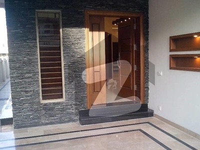 10 Marla Ideal Double Storey House For Rent Wapda Town Phase 1