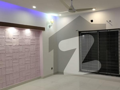 10 Marla Upper Portion For rent In Bahria Town - Sector D Lahore Bahria Town Sector D