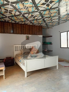 2 Bed Kitchen Terrace Upper Portion For Rent 140 Square Yard Gulshan-e-Iqbal Block 6