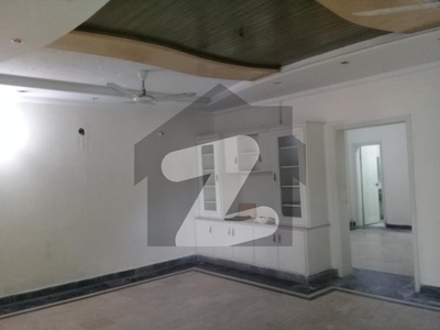 2 KANAL OFFICE USE HOUSE FOR RENT NEAR GULBERG AND MUSLIM TOWN LAHORE Shadman 2