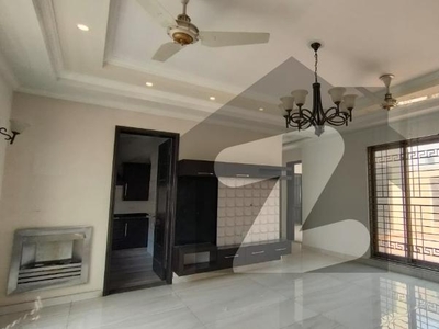 20-Marla Slightly Used House For Rent In DHA Ph-3 Lahore Owner Built House. DHA Phase 3