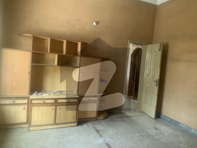 3.5 MARLA DOUBLE STOREY WITH BASEMENT FOR RENT Allama Iqbal Town