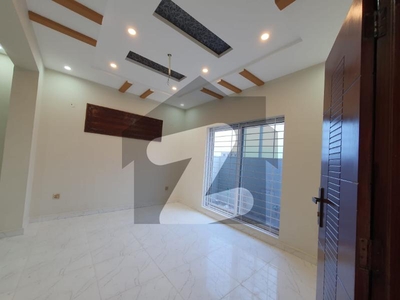 5 Marla Brand New House Is For Rent Bahria Orchard