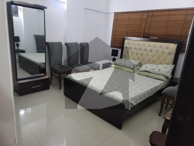 500 YARDS BUNGALOW FULLY FURNISHED ROOM AVAILABLE FOR RENT DHA Phase 5