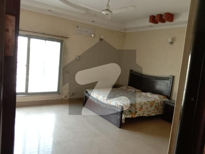 8 Marla Brand New Upper Portion Available On Rent Johar Town Phase 2
