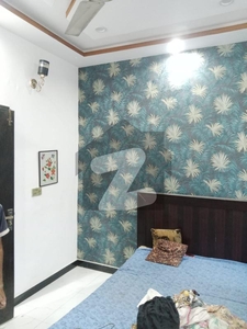 8 MARLA UPPER PORTION AVAILABLE FOR RENT Low Cost Block D