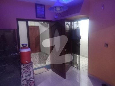 950 Square Feet Flat For Sale Available In North Karachi Bufferzone Sector 15-B