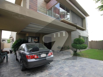 A Modern Design 1 Kanal Luxurious House Is Available For Rent In DHA, Lahore. DHA Phase 6