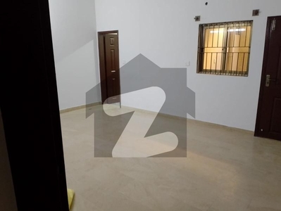 A Stunning Upper Portion Is Up For Grabs In Gulshan-E-Iqbal - Block 2 Karachi Gulshan-e-Iqbal Block 2