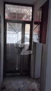 Block L 400 Square Yard'S Ground Plus One Old House Available For Sale North Nazimabad Block L