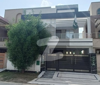 Brand New 8 Marla House For Rent Bahria Nasheman Zinia