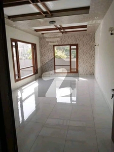 BRAND NEW OUT CLASS SINGLE STORY UPPER PORTION FOR RENT DHA Phase 8