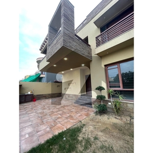 Exceptional Bungalow For Lease Pristine Like New Condition DHA Phase 8