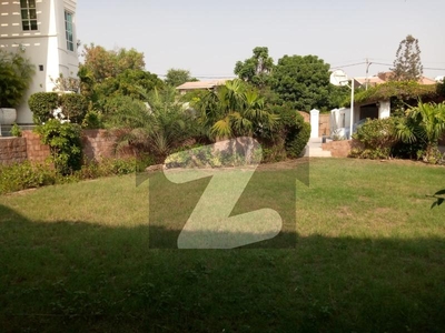 Exquisite 2000 Sq. Yd. Bungalow With Swimming Pool And Basement For Sale In Phase 5, DHA Karachi DHA Phase 5