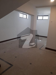 F10 beautiful house 500sy 5bed available for rent F-10
