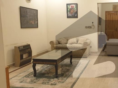 Full Furnished 1 Kanal Upper Portion Of Bungalow Available For Rent In DHA Phase 4 Lahore. DHA Phase 4
