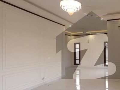 Highly-coveted Prime Location 500 Square Yards House Is Available In DHA Phase 8 For sale DHA Phase 8