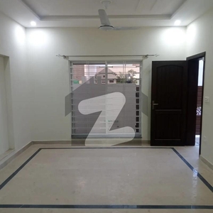 Lock Option 5 Marla Upper Portion For Rent Bahria Orchard
